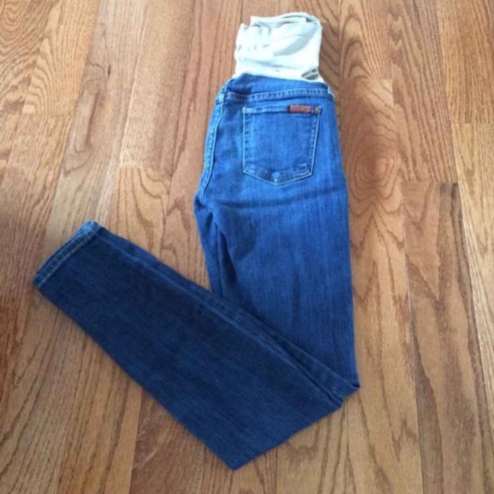 COPY - Maternity 7 for all mankind skinny jeans